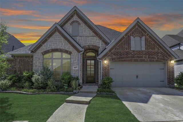 view of front of house with a garage