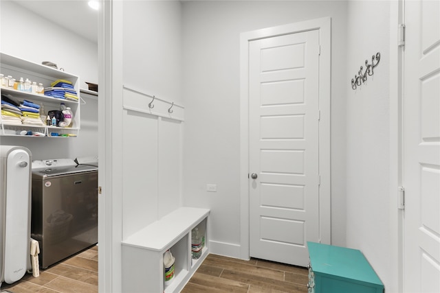 mudroom with washer and dryer