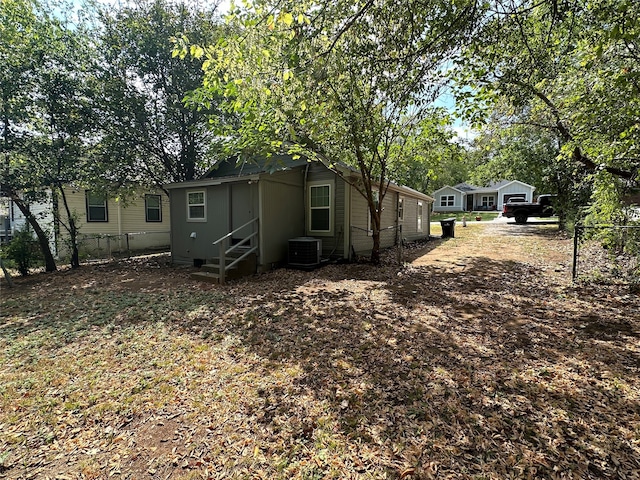 view of yard featuring central AC