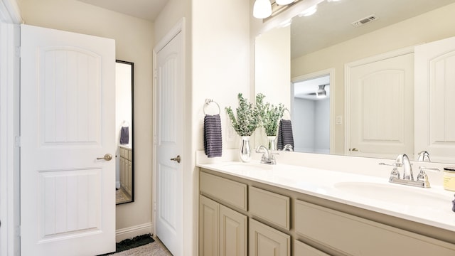 bathroom with vanity