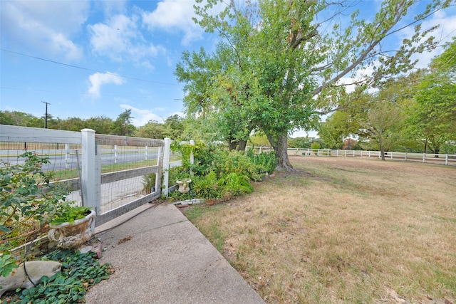 view of yard featuring fence