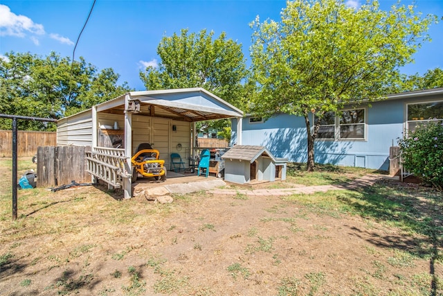 exterior space featuring a shed