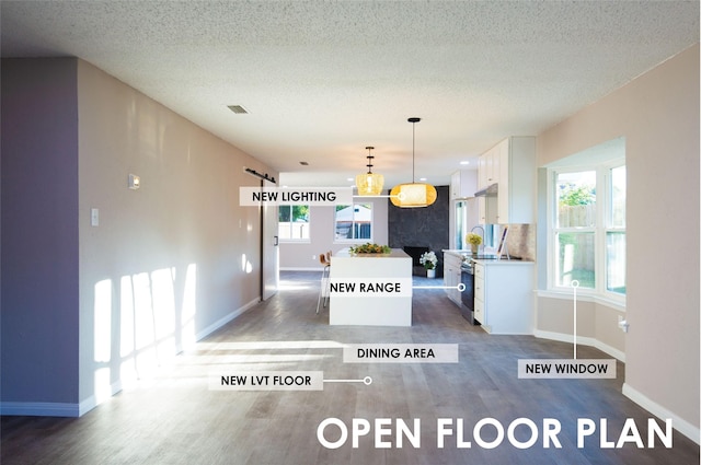 kitchen featuring tasteful backsplash, white cabinets, electric stove, wood finished floors, and a textured ceiling