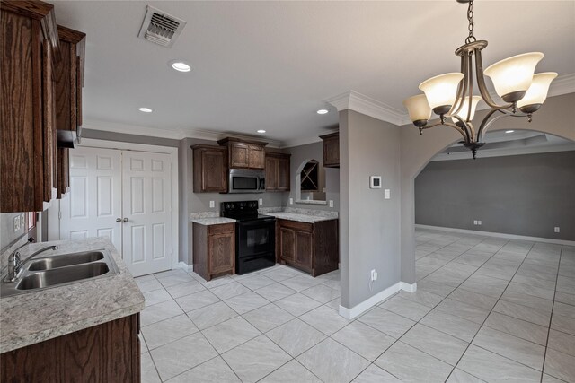 kitchen featuring crown molding, sink, black range with electric stovetop, and a notable chandelier