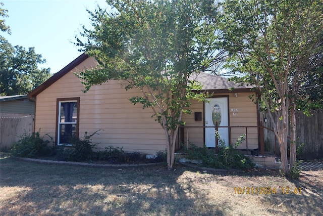 view of front of home