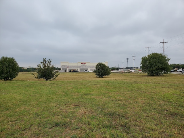 Listing photo 3 for 7659 Preston Rd, Frisco TX 75034