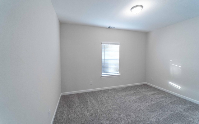 empty room featuring carpet