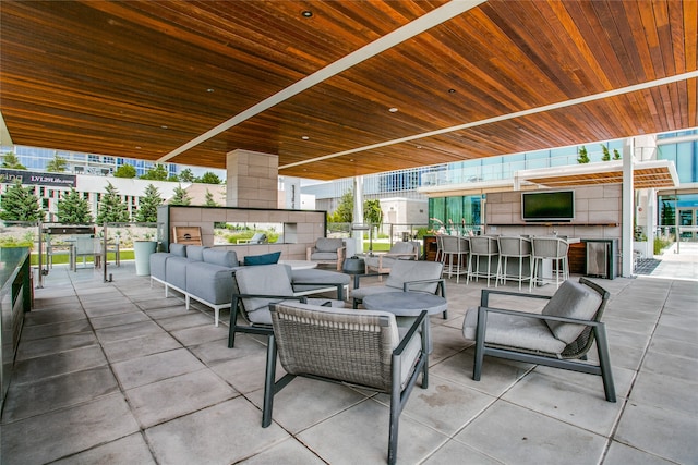 view of patio / terrace featuring outdoor lounge area