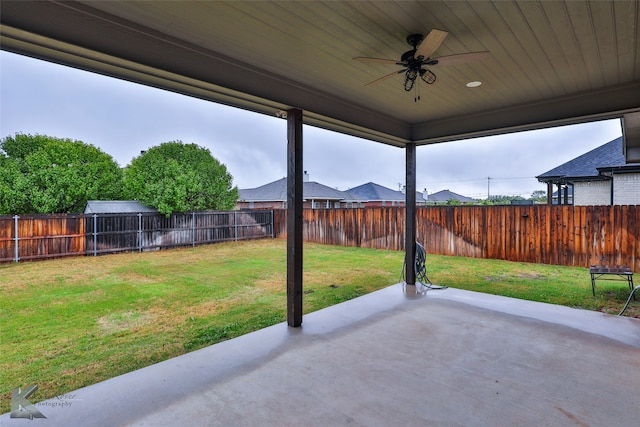 view of patio featuring ceiling fan