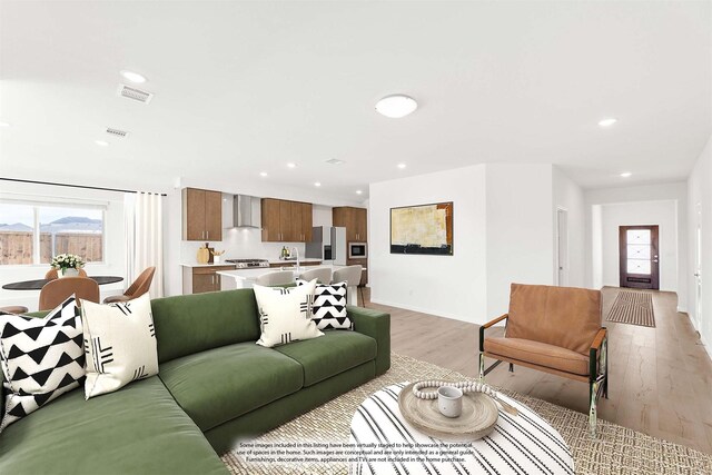 empty room featuring light hardwood / wood-style flooring