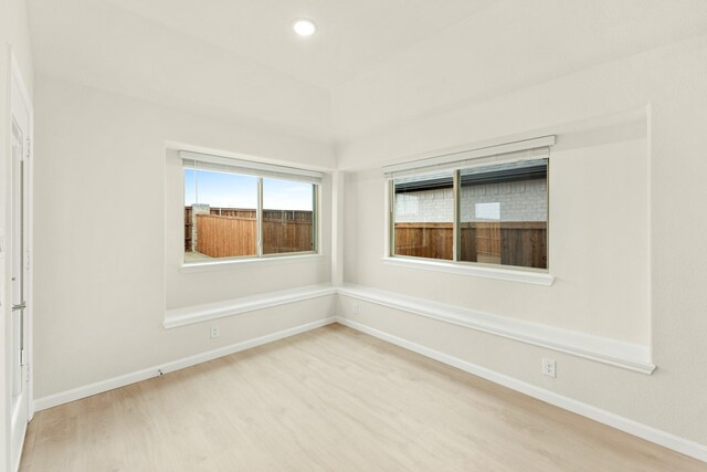 bedroom featuring ceiling fan and light colored carpet