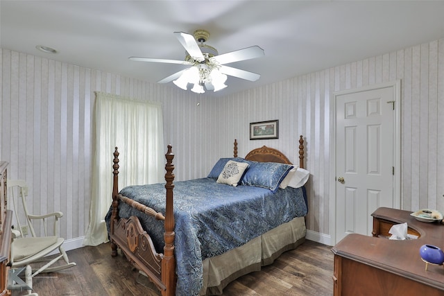 bedroom featuring dark wood-type flooring and ceiling fan