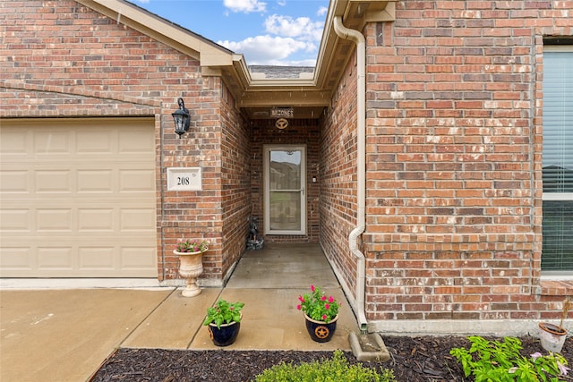 property entrance featuring a garage