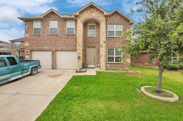 view of front facade featuring a garage and a front yard