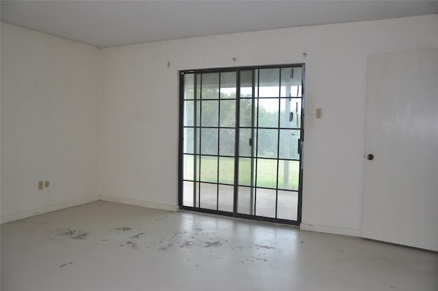 unfurnished room with a wealth of natural light