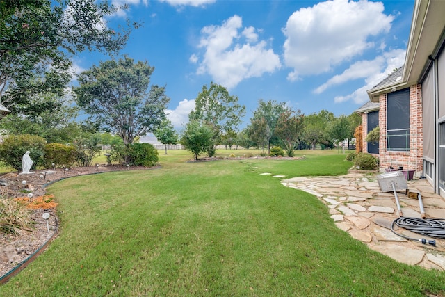 view of yard with a patio