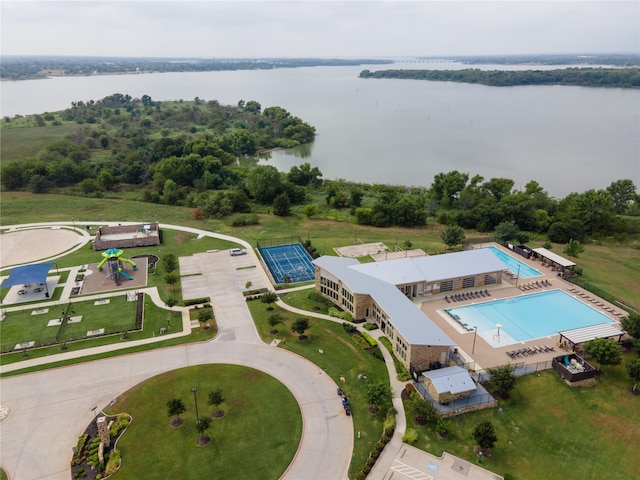 bird's eye view featuring a water view