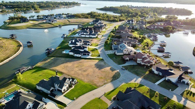 6101 Lakeside Dr, Fort Worth, TX 76179