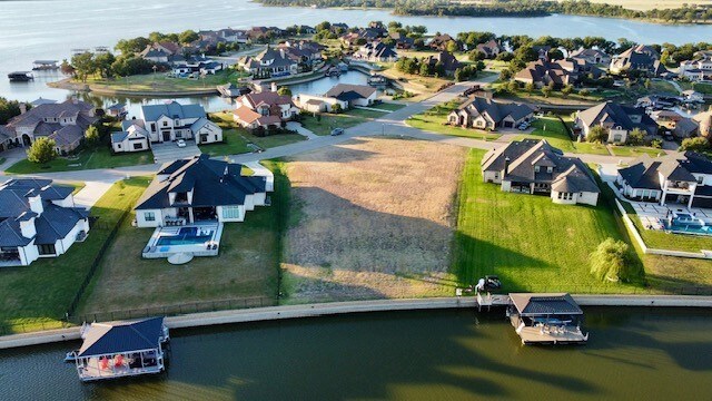 6101 Lakeside Dr, Fort Worth, TX 76179