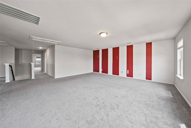 unfurnished room with carpet