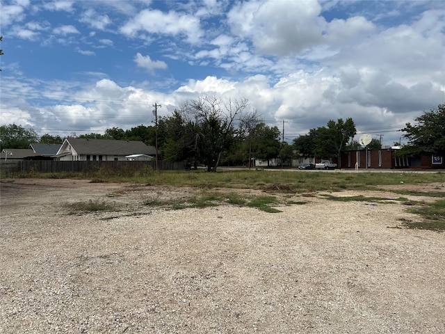 Listing photo 2 for 602 Butternut St, Abilene TX 79602