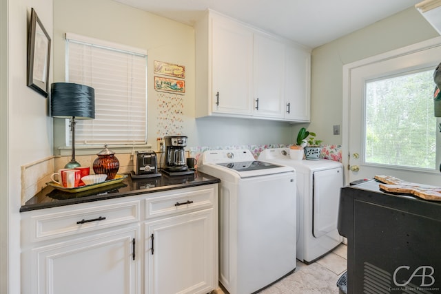 laundry area featuring washer and clothes dryer