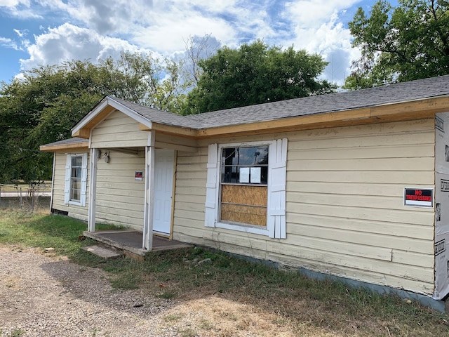 view of front of house