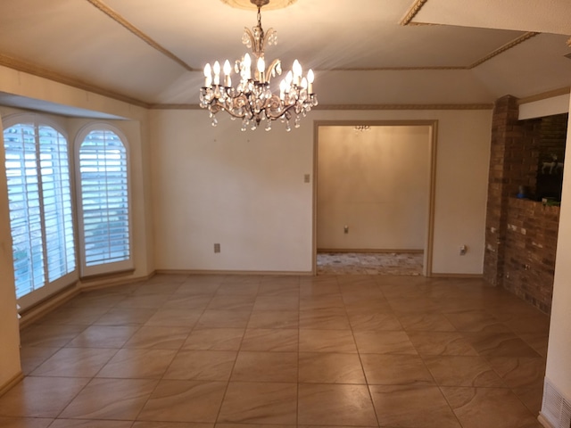 unfurnished room featuring crown molding, light tile patterned floors, vaulted ceiling, and a chandelier