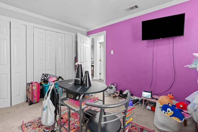 805 S 3rd St, Grandview, TX 76050 - playroom featuring ornamental molding, carpet flooring, and visible vents