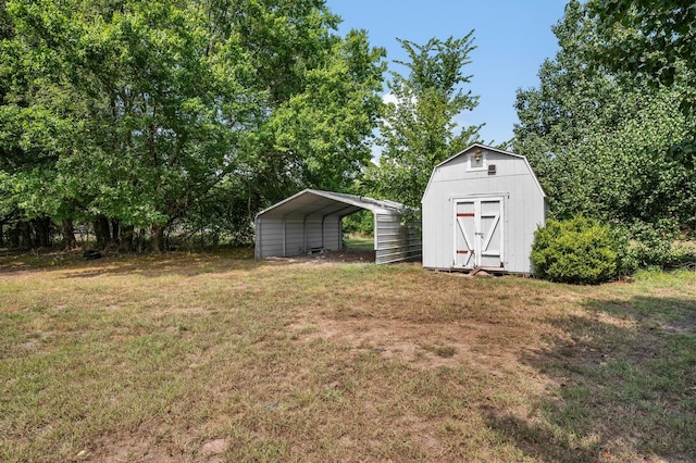 exterior space featuring a lawn and a carport