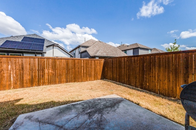 view of yard with a patio area