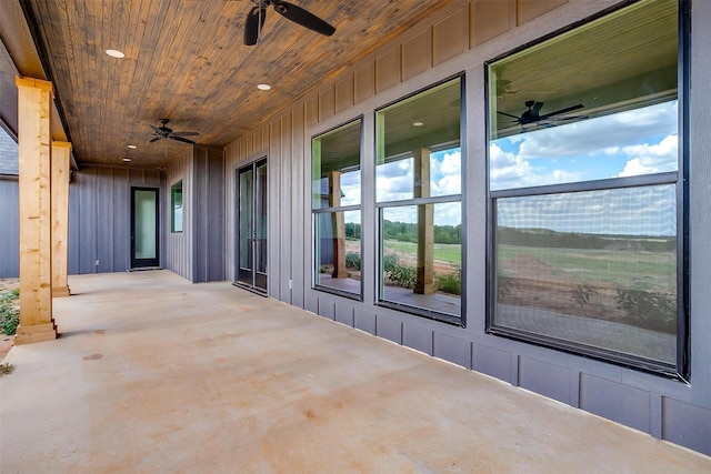 view of patio featuring a ceiling fan