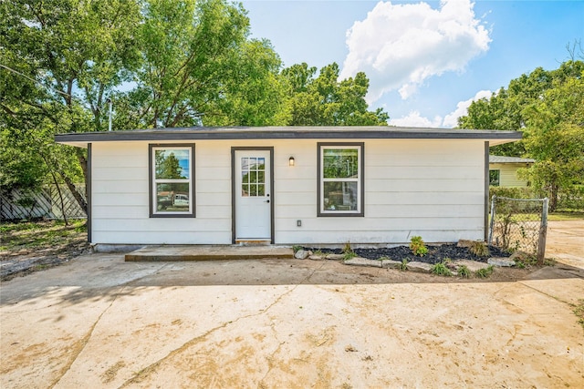 view of front of home