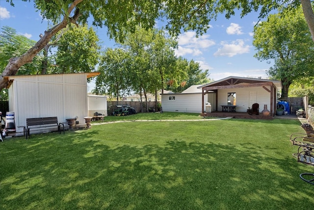 view of yard with a patio