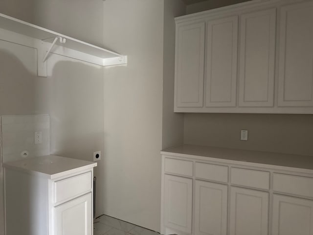 laundry area featuring electric dryer hookup