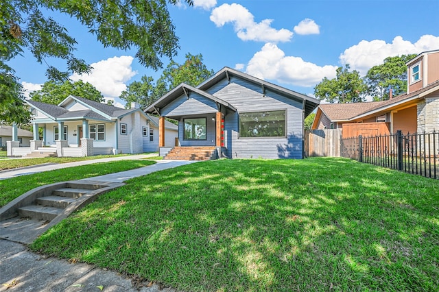 view of front of house with a front yard