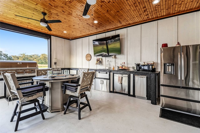 6770 Fm 1372nd Rd, North Zulch, TX 77872 - dining room featuring recessed lighting, a ceiling fan, concrete flooring, and wooden ceiling