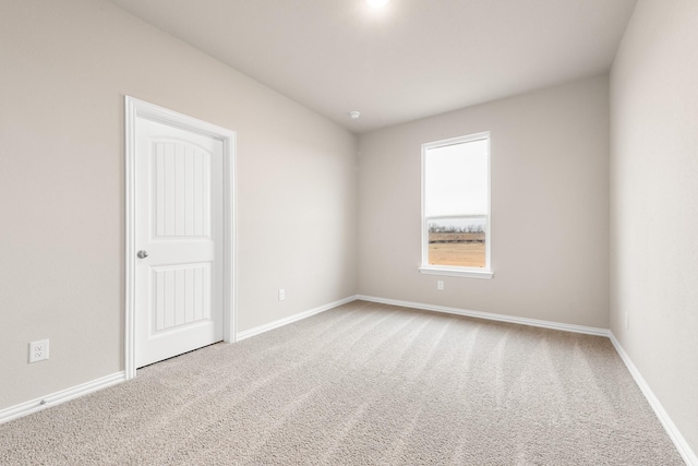 empty room featuring carpet