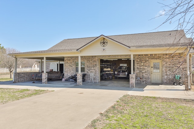 Listing photo 2 for 23120 Saddle Ridge Ct, Lindale TX 75771