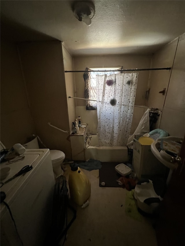 bathroom featuring toilet, a textured ceiling, and shower / bathtub combination with curtain