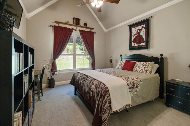 laundry area featuring sink, crown molding, washer and clothes dryer, and cabinets