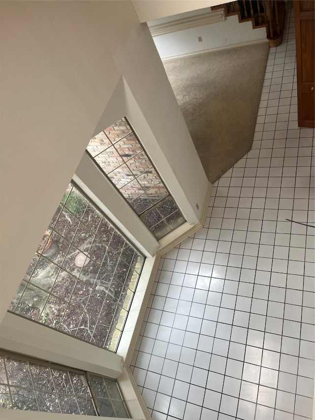 foyer entrance featuring tile patterned floors