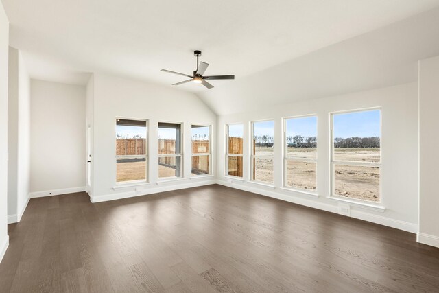 living room with plenty of natural light, ceiling fan, vaulted ceiling, and light hardwood / wood-style flooring