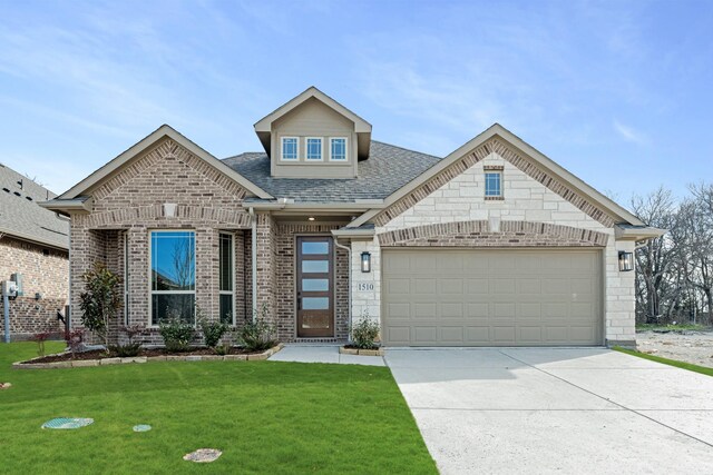 1510 Latimer Ct, Trenton, TX 75490 - craftsman-style house featuring a garage and a front lawn