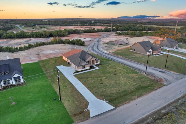 view of aerial view at dusk