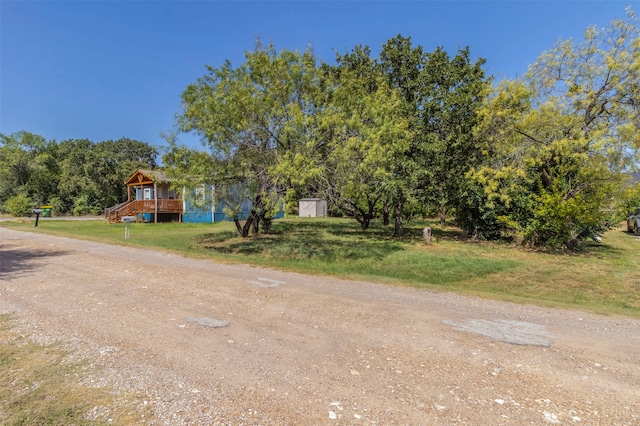 Listing photo 2 for 5715 Arkansas Trl, Granbury TX 76048