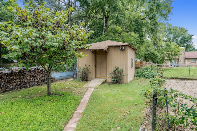 exterior space with a lawn