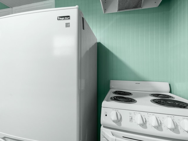 7931 Royal Ln Unit 115, Dallas, TX 75230 - details featuring refrigerator and electric stove
