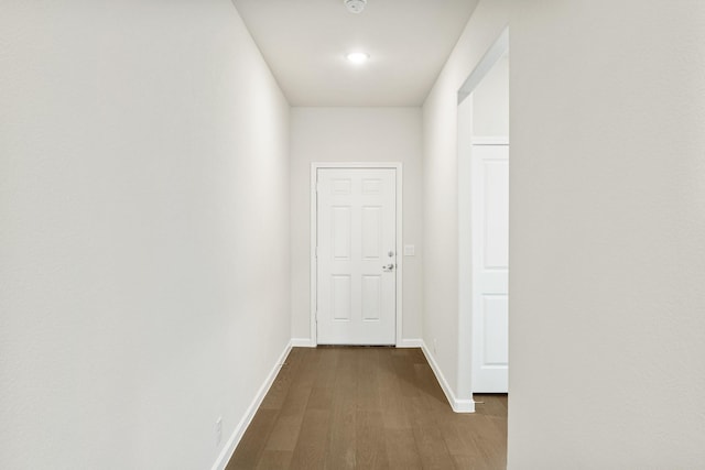 full bathroom with lofted ceiling, vanity, tiled shower / bath combo, and toilet