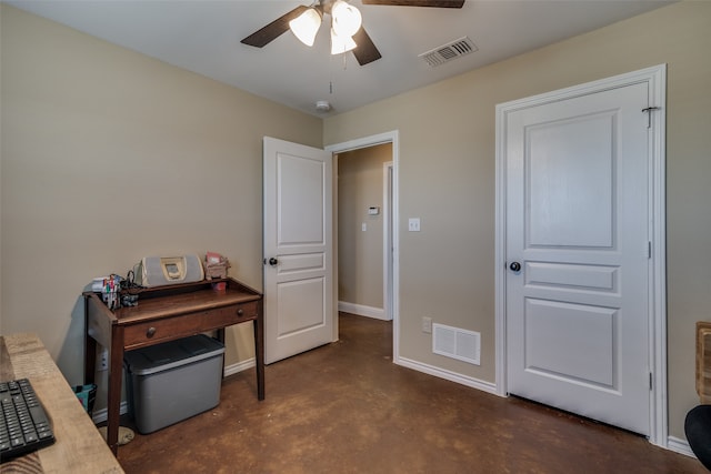 office with ceiling fan